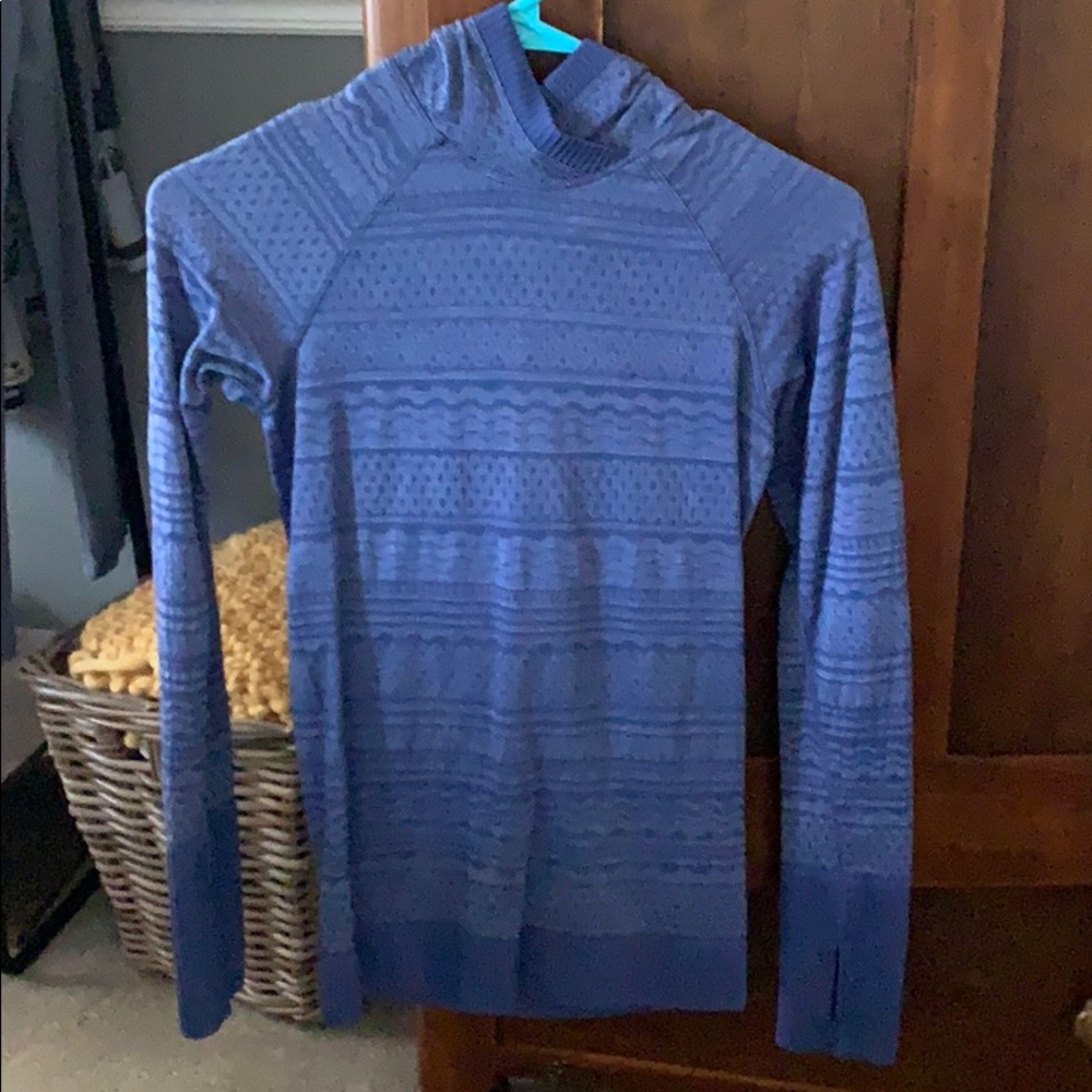 Lululemon Women’s Hooded Shirt